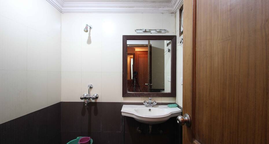 Hotel Ambica Palace, Mussoorie 3